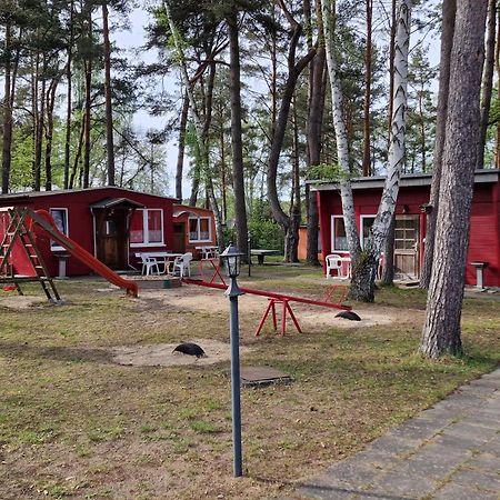 Ferienanlage "Am Sidowsee" Himmelpfort Exterior photo