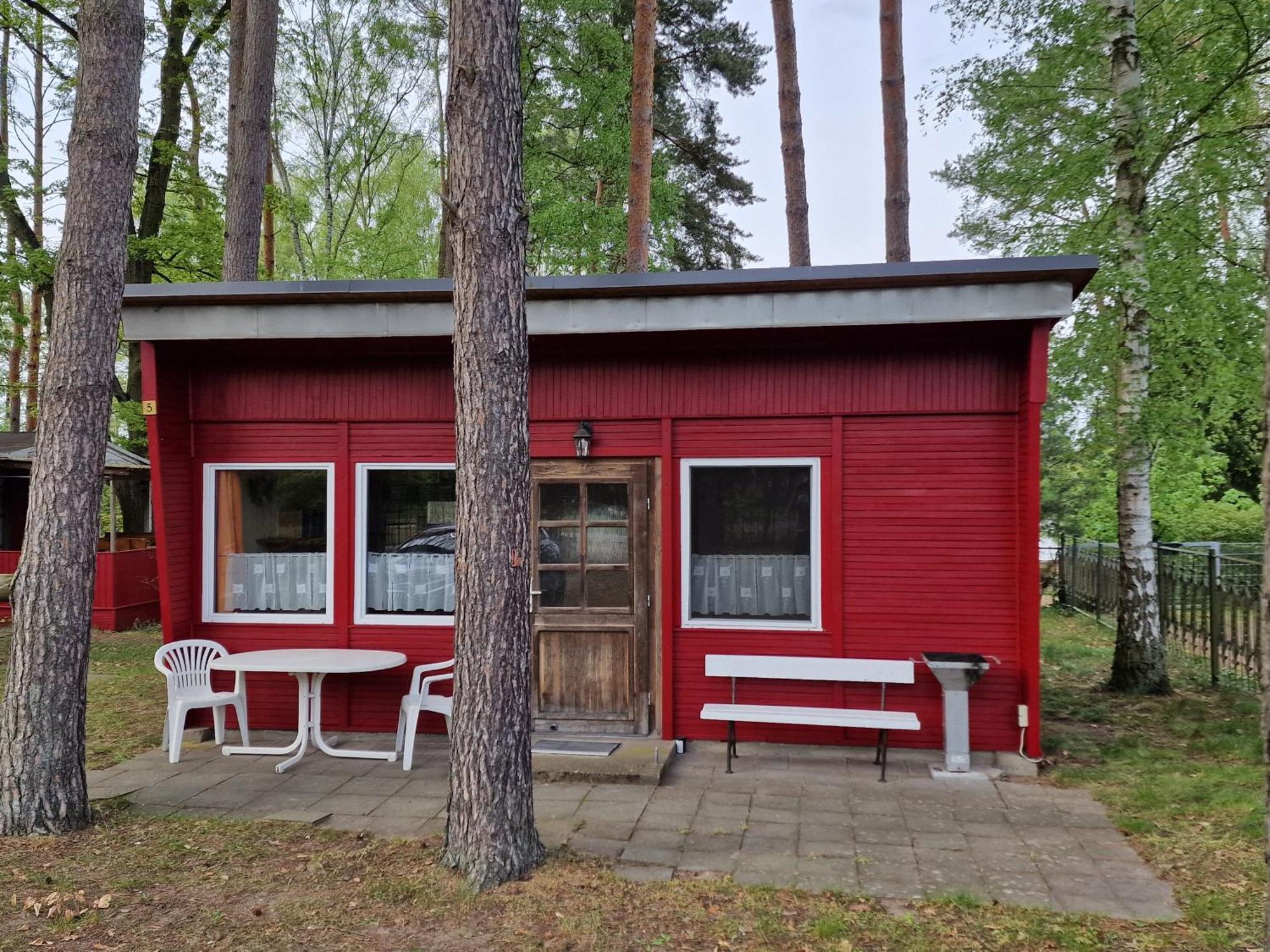Ferienanlage "Am Sidowsee" Himmelpfort Exterior photo